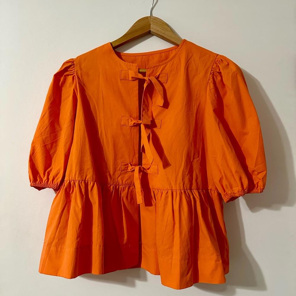 Boutique Orange Puff Sleeve Bow Top